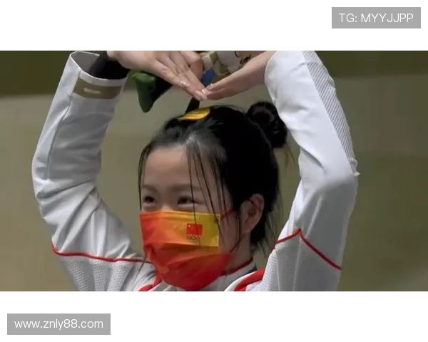 杨倩穿着居家服出门买菜？奢华赛场外反差大得让人怀疑人生